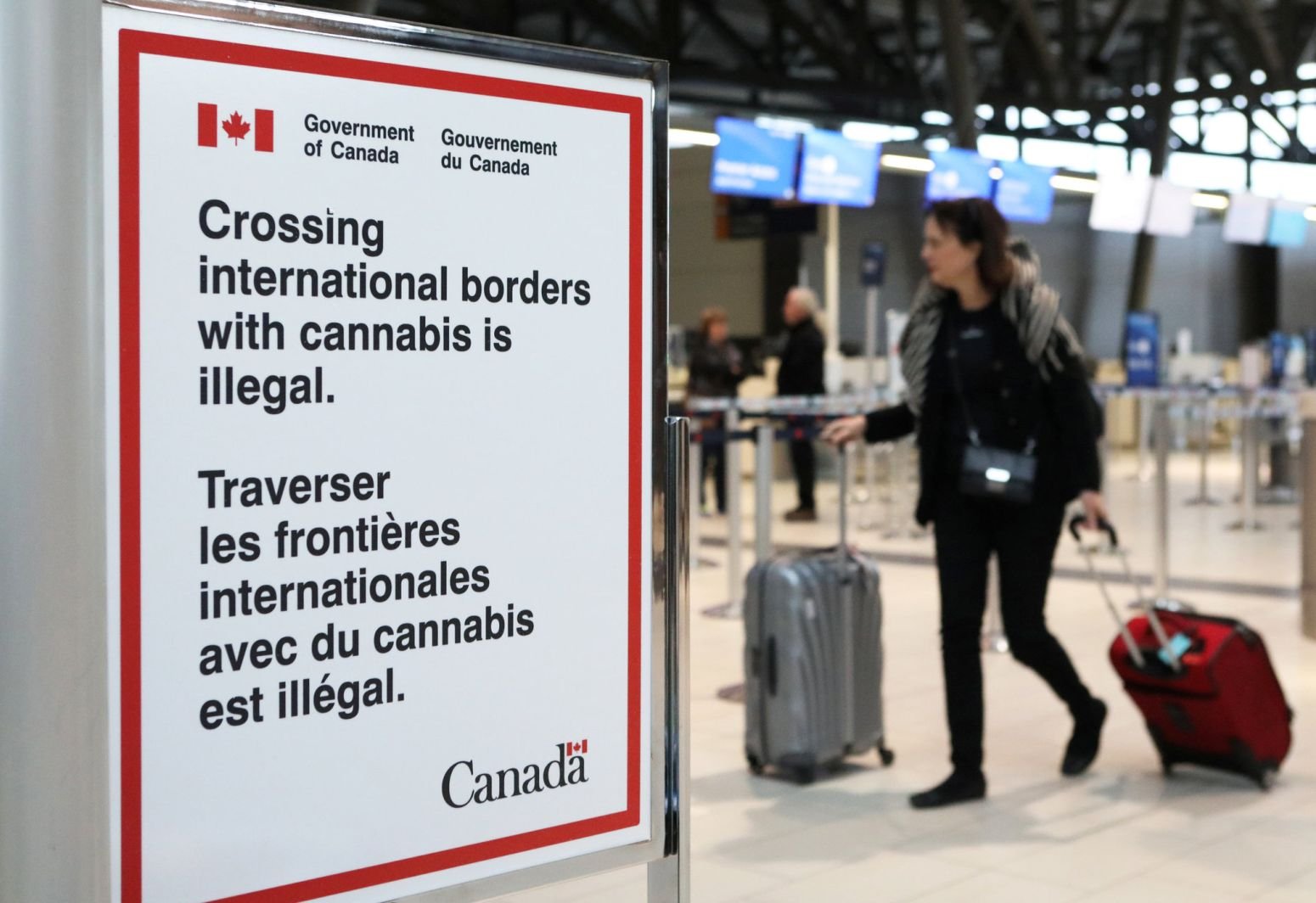 Read more about the article A Guide to Traveling In Canada With Cannabis